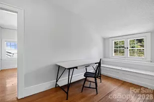 17 Darcy Ln, Asheville, NC 28804 - Photo 22
