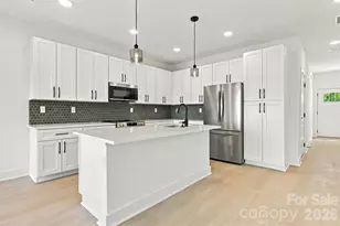 604 N Broad St, Mooresville, NC 28115 - Photo 2