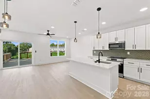 604 N Broad St, Mooresville, NC 28115 - Photo 4