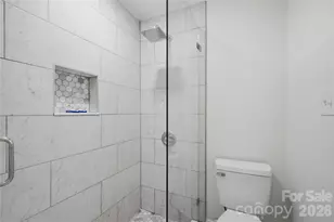 1109 E Morehead St, Charlotte, NC 28204 - Photo 14