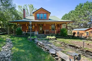 178 Bakers Ln, Bakersville, NC 28705 - Photo 2
