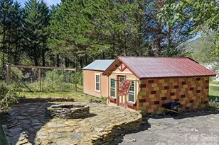 178 Bakers Ln, Bakersville, NC 28705 - Photo 26