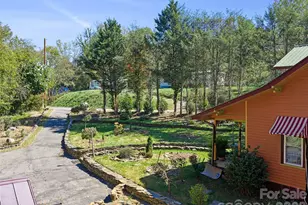 178 Bakers Ln, Bakersville, NC 28705 - Photo 34