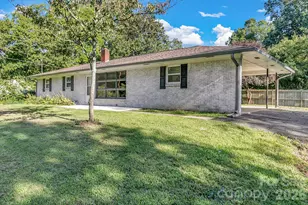 25 Hickory Tree Rd, Asheville, NC 28805 - Photo 38