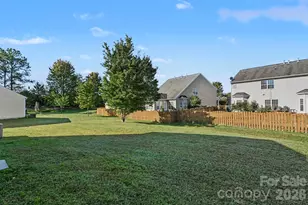 10502 Glory Meadow Ct, Charlotte, NC 28278 - Photo 16