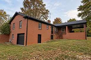2808 28th St NE, Hickory, NC 28601 - Photo 12