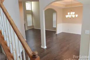 3736 Marbury Rd, Charlotte, NC 28269 - Photo 4