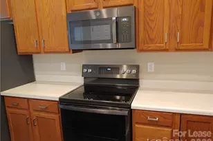 3736 Marbury Rd, Charlotte, NC 28269 - Photo 10
