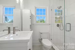 1307 S Kings Dr, Charlotte, NC 28207 - Photo 26