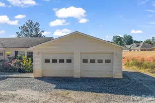 164 Hamilton St, Spindale, NC 28160 - Photo 6