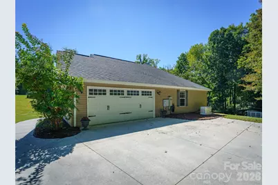 202 Hondah Road, Brevard, NC 28712 - Photo 26