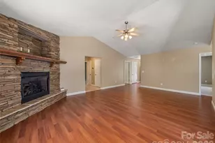 202 Hondah Rd, Brevard, NC 28712 - Photo 6