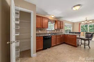 202 Hondah Rd, Brevard, NC 28712 - Photo 12