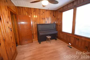 813 Powell Ave SW, Valdese, NC 28690 - Photo 4