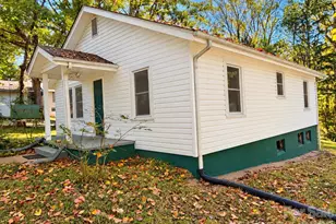 45 Briggs Rd, Asheville, NC 28805 - Photo 2
