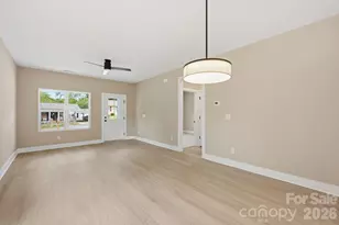 1027 Houston St, Gastonia, NC 28052 - Photo 4