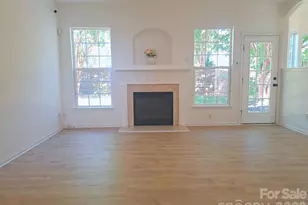 5708 Falls Ridge Ln, Charlotte, NC 28269 - Photo 8
