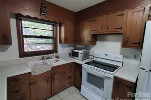 69 Alexander Rd, Weaverville, NC 28787 - Photo 16