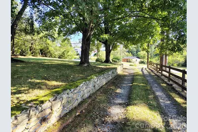 69 Alexander Road, Weaverville, NC 28787 - Photo 2