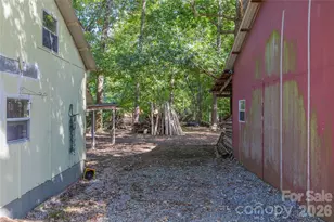 1839 Upper Rd, Seagrove, NC 27341 - Photo 38