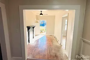 401 S Hill St, Gastonia, NC 28052 - Photo 6