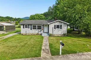 363 Killian St, Waynesville, NC 28786 - Photo 40