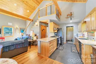 373 Lynn Crest Dr, Brevard, NC 28712 - Photo 18