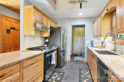 373 Lynn Crest Drive, Brevard, NC 28712 - Photo 20