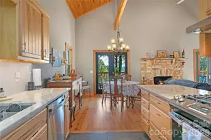 373 Lynn Crest Dr, Brevard, NC 28712 - Photo 22