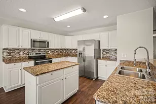 2410 Highland Park Dr, Charlotte, NC 28269 - Photo 10