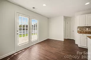 2410 Highland Park Dr, Charlotte, NC 28269 - Photo 22