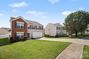 2410 Highland Park Dr, Charlotte, NC 28269 - Photo 1