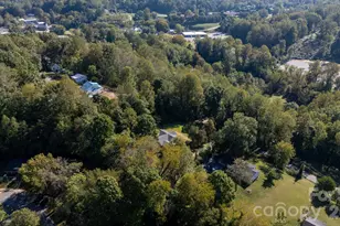 1240 Piedmont Dr, Lenoir, NC 28645 - Photo 26