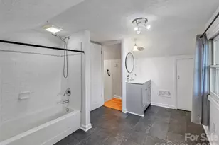 1110 Queentown Rd, Canton, NC 28716 - Photo 24