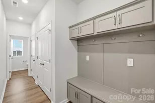 5853 Tuckaseegee Rd, Charlotte, NC 28208 - Photo 2