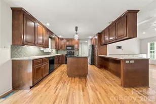 112 Jennings Ln, Taylorsville, NC 28681 - Photo 10