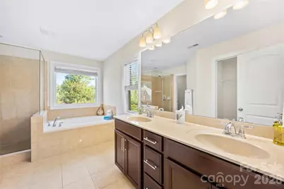 8513 Fairgreen Avenue, Waxhaw, NC 28173 - Photo 32