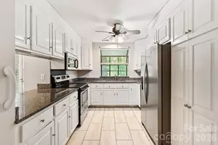 8311 Poplar Grove Cir, Waxhaw, NC 28173 - Photo 8