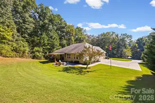 2429 Emma Grace Ln, Rock Hill, SC 29732 - Photo 2