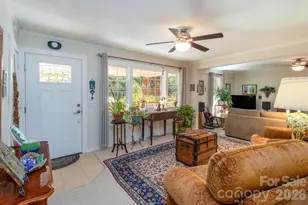 115 Rolling Hills Dr, Franklin, NC 28734 - Photo 6