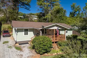 115 Rolling Hills Dr, Franklin, NC 28734 - Photo 2