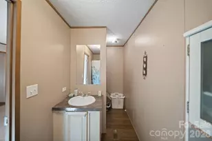57 Willis Rd, Asheville, NC 28806 - Photo 8