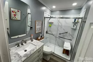 839 W Garrison Blvd, Gastonia, NC 28052 - Photo 6