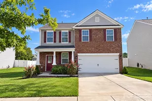 1130 Rock Haven Dr, Charlotte, NC 28216 - Photo 1