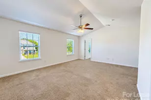 1130 Rock Haven Dr, Charlotte, NC 28216 - Photo 10