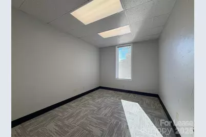 301 Front Street, Statesville, NC 28677 - Photo 16