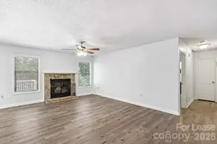 988 Cranberry Cir, Fort Mill, SC 29715 - Photo 4