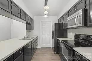 988 Cranberry Cir, Fort Mill, SC 29715 - Photo 8