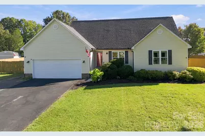 245 Castle Keep Road, Salisbury, NC 28146 - Photo 2