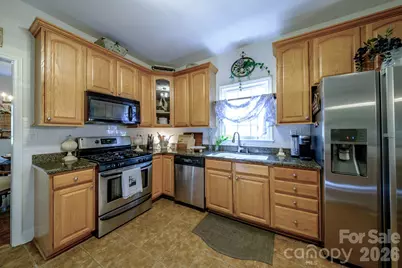 9330 Valley Road, Charlotte, NC 28270 - Photo 6
